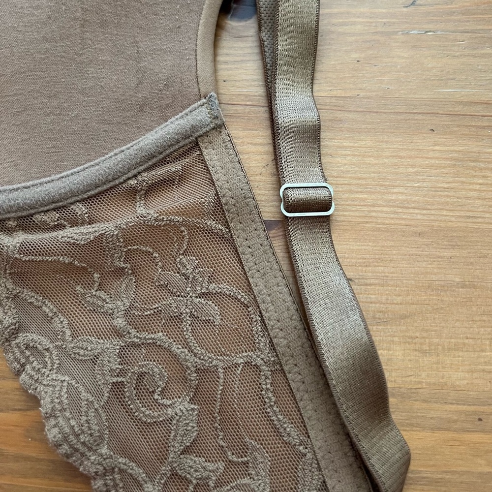 Wacoal Bra 34D Tan Taupe Lace Underwire Lined‎ Adjustable Straps Back Closure - Picture 8 of 10